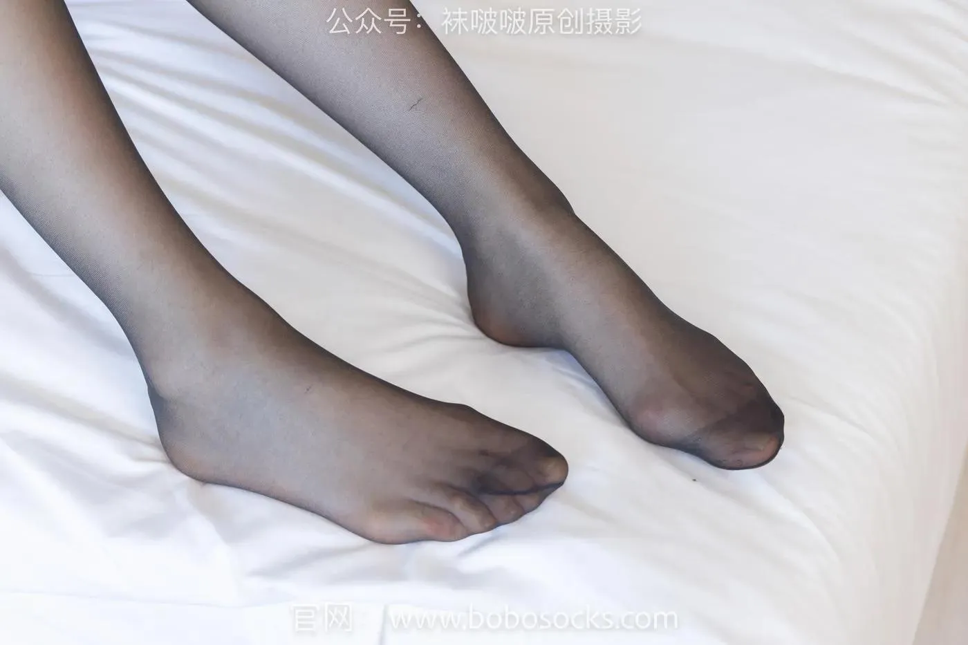 [BoBoSocks袜啵啵]NO.138 果果橘橘-华伦天奴高跟鞋、黑丝 [139P]插图5